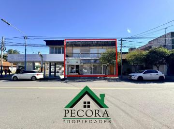 Casa · 263m² · 9 Ambientes · Apta Credito - Casa con Locales - Av Tapia de Cruz 1075 - Centro Belen de Escobar
