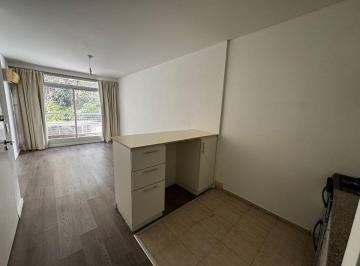 Departamento de 2 ambientes, Almagro · Cómodo 2 Amb C/ Balcón y Patio en Almagro Norte!
