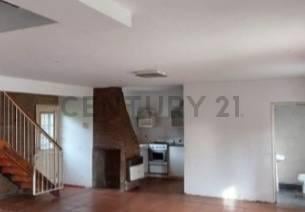 Casa · 200m² · 4 Ambientes · 2 Cocheras · Venta Casa 3 Dorm. en Fisherton