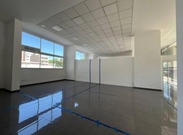 Local comercial · 200m² · 2 Ambientes · Local en Venta en La Plata