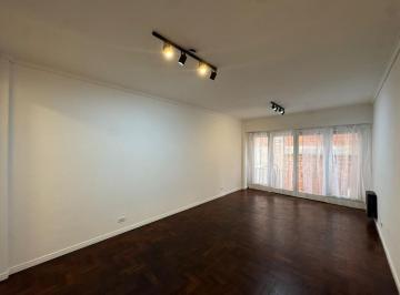 Departamento · 84m² · 3 Ambientes · Venta Departamento 3 Ambientes con Dependencia de Servicio Al Contrafrente