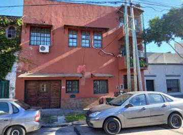 PH de 3 ambientes, Avellaneda · Alquiler 3 Amb Muy Lindo PH Al Fte, Cocina Integrada Amplia, 2 Dorm, Baño, Patio, Altillo
