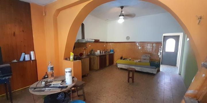Casa · 68m² · 7 Ambientes · 2 Cocheras