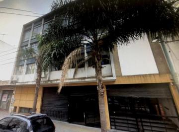 Edificio de 24 ambientes, Quilmes · Edificio de 2400 m² en Venta en Quilmes Centro