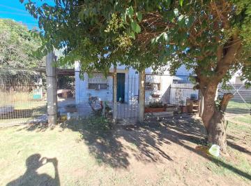 Casa · 359m² · 6 Ambientes · 1 Cochera · Casa - Venta - Pontevedra