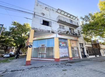 Oficina comercial · 85m² · 1 Ambiente · Alquiler Local. 27 de Febrero y Omar Carrasco