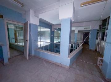 Depósito · 970m² · Alquiler Depósito en Balvanera con Local Comercial