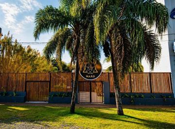 Local comercial · 450m² · Alquiler de Local Sobre Acceso Oeste en Ituzaingó - 19 m de Fte