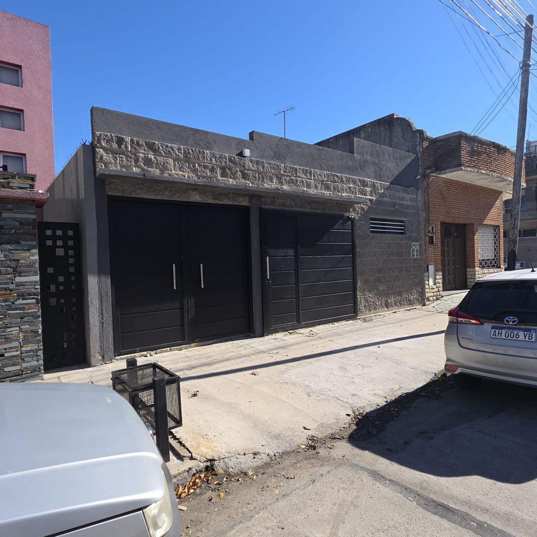 ALFREDO PALACIOS 2776. Entre Jose Ignacio Rucci y Florida, Lanús Oeste, Lanús