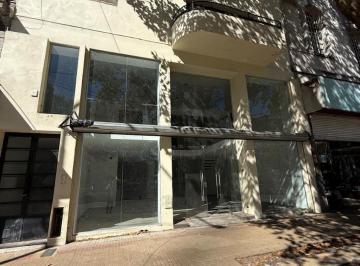 Local comercial · 320m² · 2 Ambientes · Alquiler Local Frente Plaza Moreno | 320 m² | La Plata