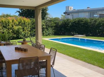 Casa · 145m² · 5 Ambientes · 4 Cocheras · Casa en Alquiler Anual I 4 Ambientes I San Matias, Escobar, Gba Norte I Pileta I Escritorio