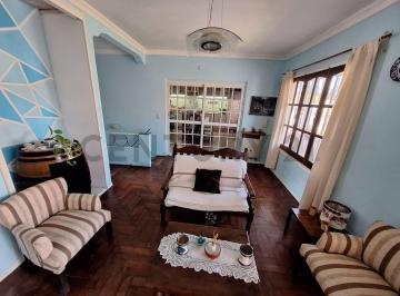 Casa · 200m² · 4 Ambientes · 2 Cocheras · Venta - Casa 4 Ambientes - Tigre Centro