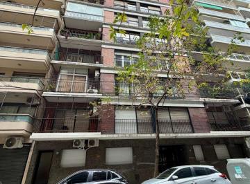 Departamento de 3 ambientes, Recoleta · 3 Amb C / Dep. a Cuadras del Shopping Mall Recoleta. Zona Increíble. Categoría 70 m