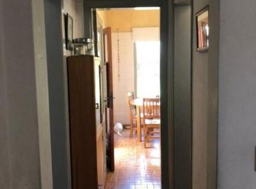 Casa de 3 ambientes, Quilmes · Casa de 3 Ambientes en Venta