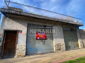 Casa · 350m² · 3 Ambientes · Casa a Refaccionar
