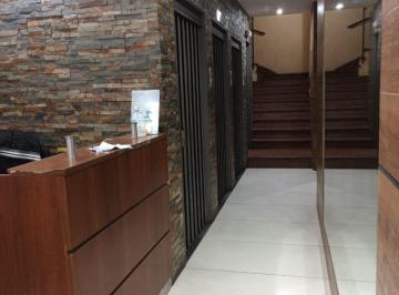 Departamento de 1 ambiente, San Nicolás · Suipacha Entre Cordoba y Viamonte 1 Amb Interno Muy Luminoso, Cocina y Baño Separados del Ambiente