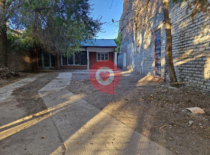 Casa · 65m² · 3 Ambientes · 1 Cochera