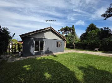 Casa · 52m² · 3 Ambientes · 4 Cocheras · Venta Casa con Parque Talar de Pacheco