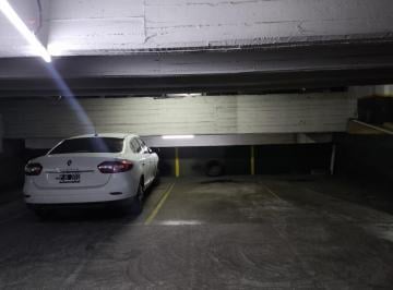 Garage , Almagro · Alquiler de Cochera en Rawson 27