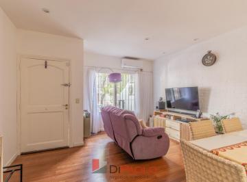 Casa · 127m² · 5 Ambientes · 2 Cocheras · Casa en Venta 5 Ambientes en Villa Devoto