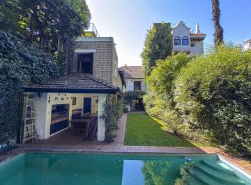 Casa · 400m² · 8 Ambientes · 2 Cocheras · Casa | Venta | Belgrano | 8 Ambientes | Pileta