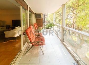 Departamento · 123m² · 3 Ambientes · 1 Cochera · Venta 3 Ambientes, Posibilidad de Tercer Dormitorio, Dependencia y Cochera "Boulevard Olleros"
