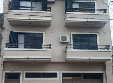 Departamento de 2 ambientes, Avellaneda · Hermoso Departamento con Cochera Fija