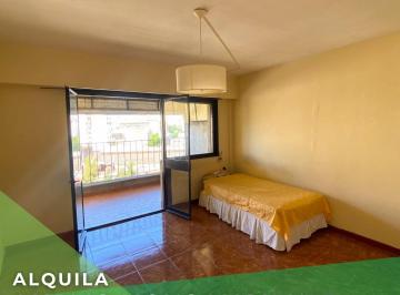 Departamento de 1 ambiente, Floresta · Amplio Monoambiente Muy Luminoso con Balcon Terraza