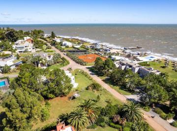 Terreno · 868m² · Terreno en Punta Ballena, Excelente Oportunidad de Inversión - Tm