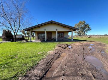 Campo · 250000m² · 4 Ambientes · Campo en Localidad de Lobos