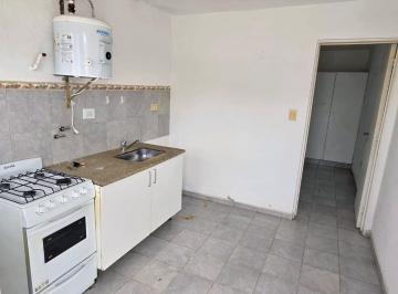 Departamento de 2 ambientes, Córdoba · Alquilo Departamento Sobre Av Rafael Nuñez de 1 Dormitorio - Frente a La Nuñez
