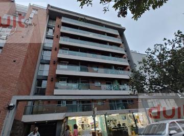 Departamento · 75m² · 5 Ambientes · 1 Cochera · Excelente Triplex con Cochera en Nueva Córdoba! Es Unico!