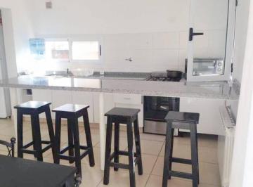 Casa · 100m² · 4 Ambientes · Casa Venta, 3 Dorm / 2 B, Toill, Escritura, Apto Credito. Disponible Para Entrega Inmediata.