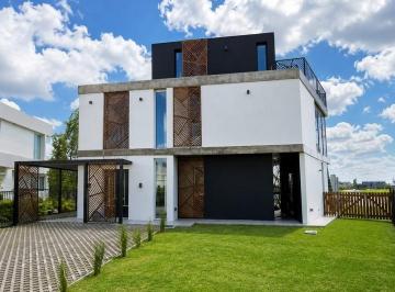 1.jpg · Venta Casa a La Laguna 6 Ambientes San Sebastián, Área 10