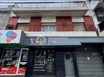 Casa · 250m² · 7 Ambientes · 2 Cocheras · Venta en Bloque: 2 Casas y 2 Locales a La Calle - Centro de Wilde