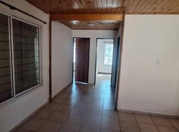 Casa · 50m² · 2 Ambientes · Casa de Planta Alta 2 Dorm.
