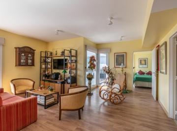 Departamento · 80m² · 3 Ambientes · 1 Cochera · Venta - Departamento - 3 Ambientes - Luminoso - con Cochera y Baulera - Palermo