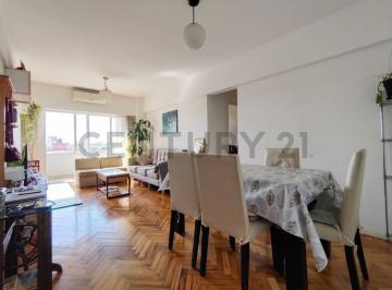 Departamento · 58m² · 3 Ambientes · 1 Cochera · Venta Departamento 3 Ambientes con Balcón y Cochera - Ramos Mejía