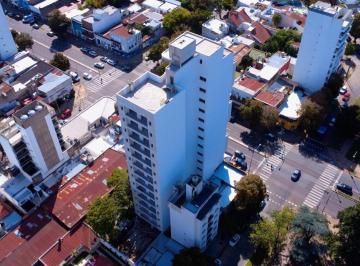Departamento · 72m² · 3 Ambientes · Departamento Venta - 2 Dorm. 2 Baños - 72 m 2 Totales - La Plata - Pozo - Emprendimiento.