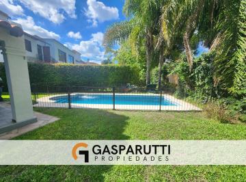 Casa · 170m² · 5 Ambientes · 3 Cocheras · Casa en Venta en Aranjuez Country Club - Excelente Ubicación