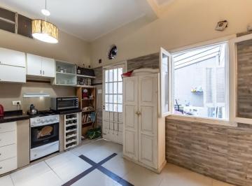 PH · 95m² · 5 Ambientes · Venta PH 2 Dorm. Pellegrini y El Rio Rosario