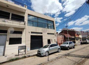 Bodega-Galpón , Avellaneda · Bodega - Galpón de 393 m² en Alquiler en Piñeyro