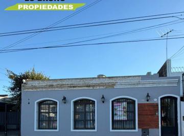 Local comercial de 4 ambientes, Moreno · Venta - Excelente Local Comercial en Moreno Norte. 185 m². Cubiertos.