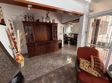 Casa · 51m² · 2 Ambientes · Casa en Venta 1 Dormitorio con Patio | Ludueña