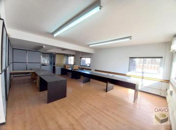 Oficina comercial · 170m² · 6 Ambientes · Gran Oficina 170 m². Frente, Varios Despachos Luminosa Seg.