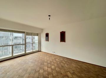 Departamento · 90m² · 5 Ambientes · 1 Cochera · Amplio Depto. Externo de 3 Dorm..