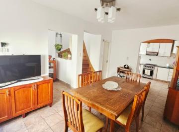 PH · 64m² · 4 Ambientes · Departamento PH en Venta en Villa Luzuriaga, La Matanza, G. B. a. Zona Oeste