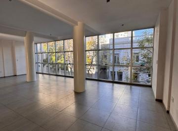 Oficina comercial · 130m² · 3 Ambientes · Oficina en Venta en 54 Entre 7 y 8