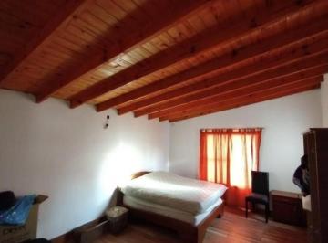 Quinta vacacional · 91m² · 3 Ambientes · 4 Cocheras · Alquiler Casa Quinta en Villars