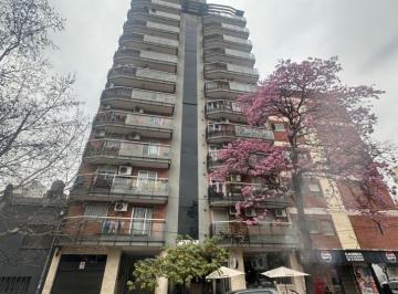 Departamento · 72m² · 3 Ambientes · 1 Cochera · Av Sarmiento 290, Barrio Norte